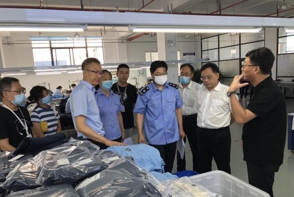 市场监管在行动 絮用纤维制品专项检查，筑牢服饰研发质量安全防线